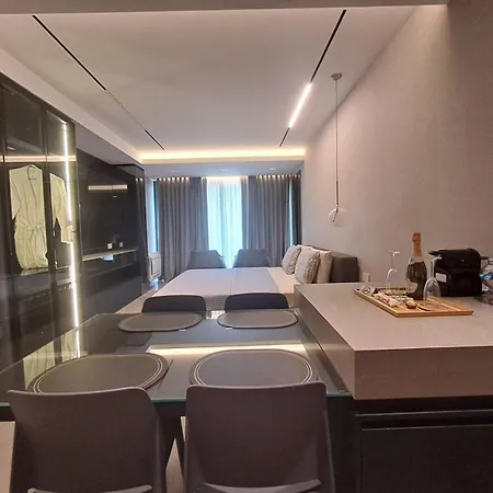 Luxury Alba